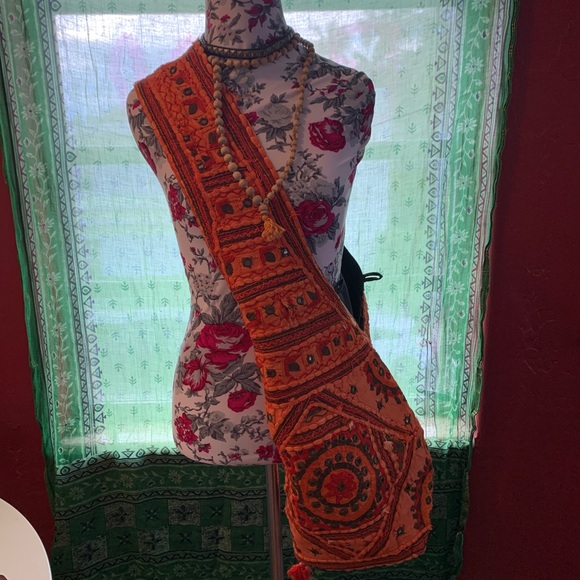 Handmade Boho Cross-bag - Picture 1 of 5